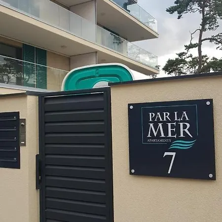 Apartment Uroczy Apartament Happy 01 Z Widokowym Tarasen Na Dachu - Tuz Przy Plazy !!! Niechorze