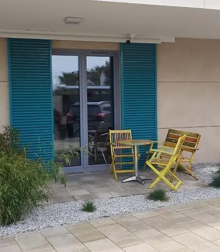 Uroczy Happy 01 Z Widokowym Tarasen Na Dachu - Tuz Przy Plazy !!! * 尼彻兹